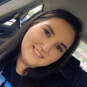 Meet your Posher, Savanna